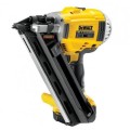 DEWALT GWOŹDZIARKA 2-BIEGOWA 18V 2x5.0 AH_2 www.izopassiv.pl.JPG