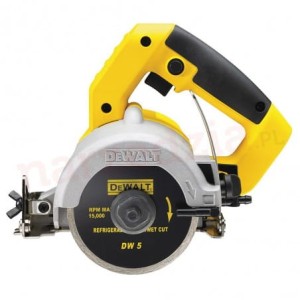 DEWALT PRZECINARKA Z TARCZA DIAMENTOWA 'NA MOKRO' 110MM 1300W